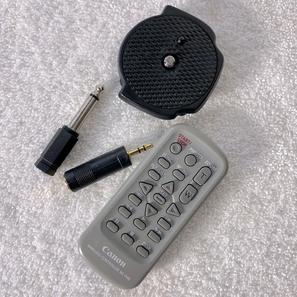 Canon FS100 Digital Video Camcorder Camera Silver Untested - Picture 4 of 16